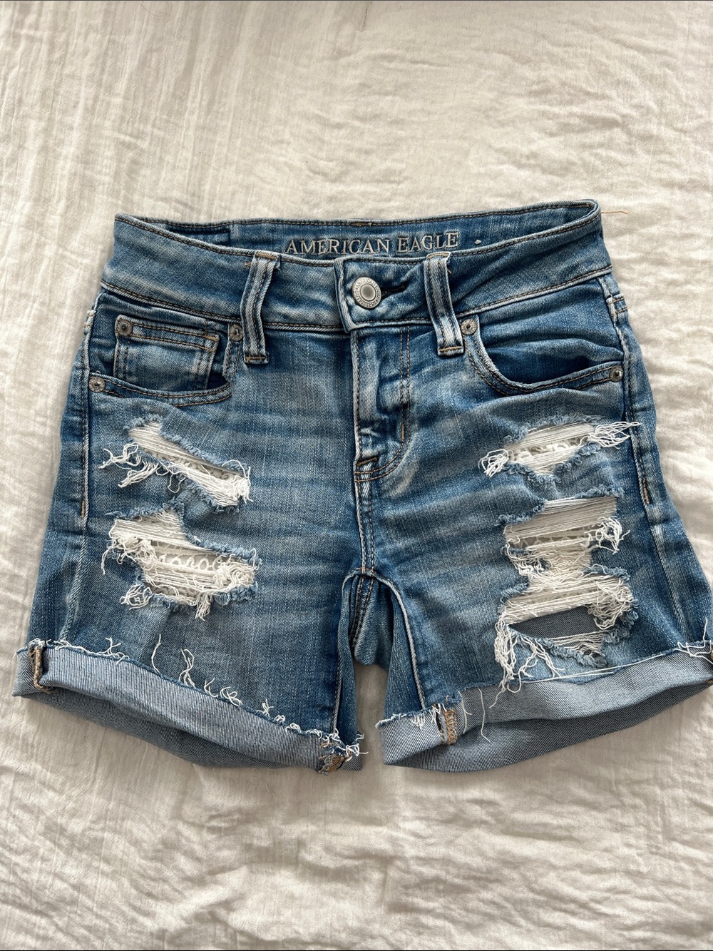 American Eagle Outfitters Light Blue Distressed Roll-Hem Jean Shorts